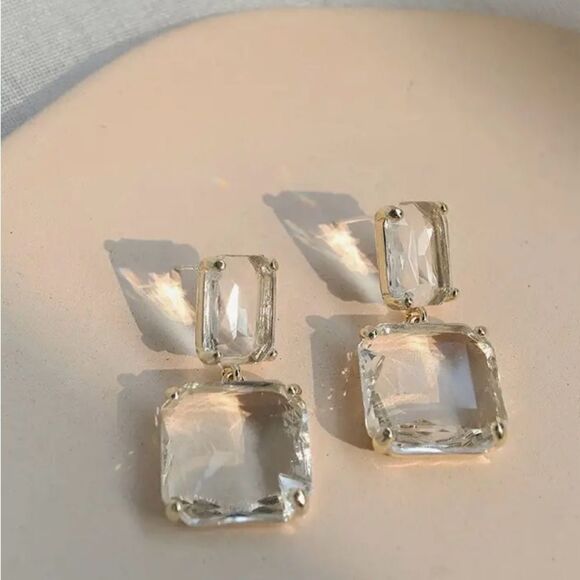 💛 NEW double dangle square crystal earrings 💛 - Picture 3 of 5